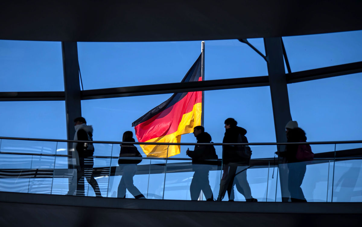 واکنش تند آلمان به تصمیم ترامپ برای بازار خودرو واکنش تند آلمان به تصمیم ترامپ برای بازار خودرو