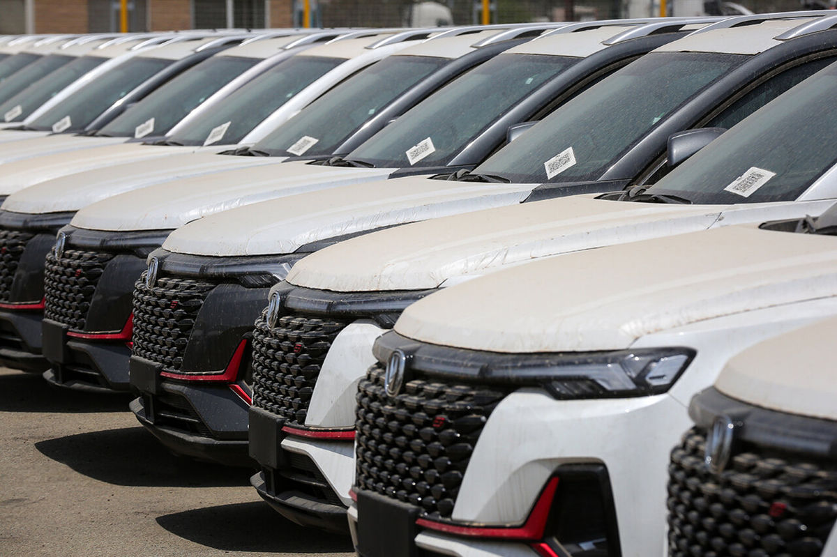 خوش خیالی سایپایی ها برای عرضه این خودروها / بازار خودرو نگران شد خوش خیالی سایپایی ها برای عرضه این خودروها / بازار خودرو نگران شد