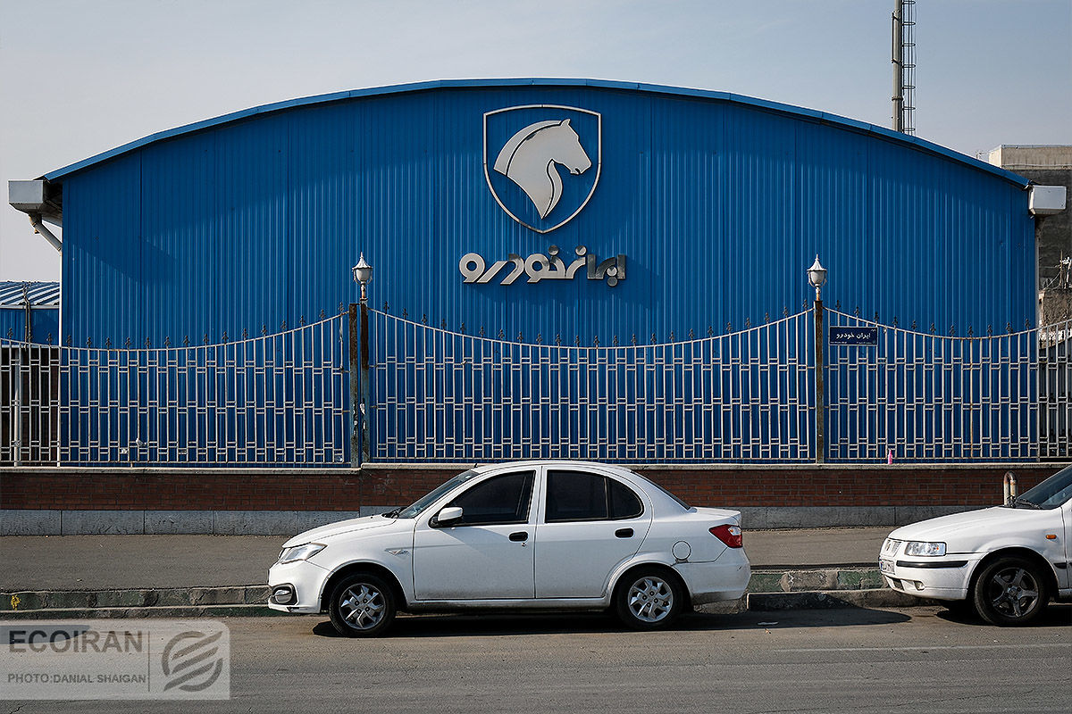 بازار خودرو در آخرین روز اردیبهشت؛ بلاتکلیفی ایران‌خودرو و سکون سایپا +جدول قیمت