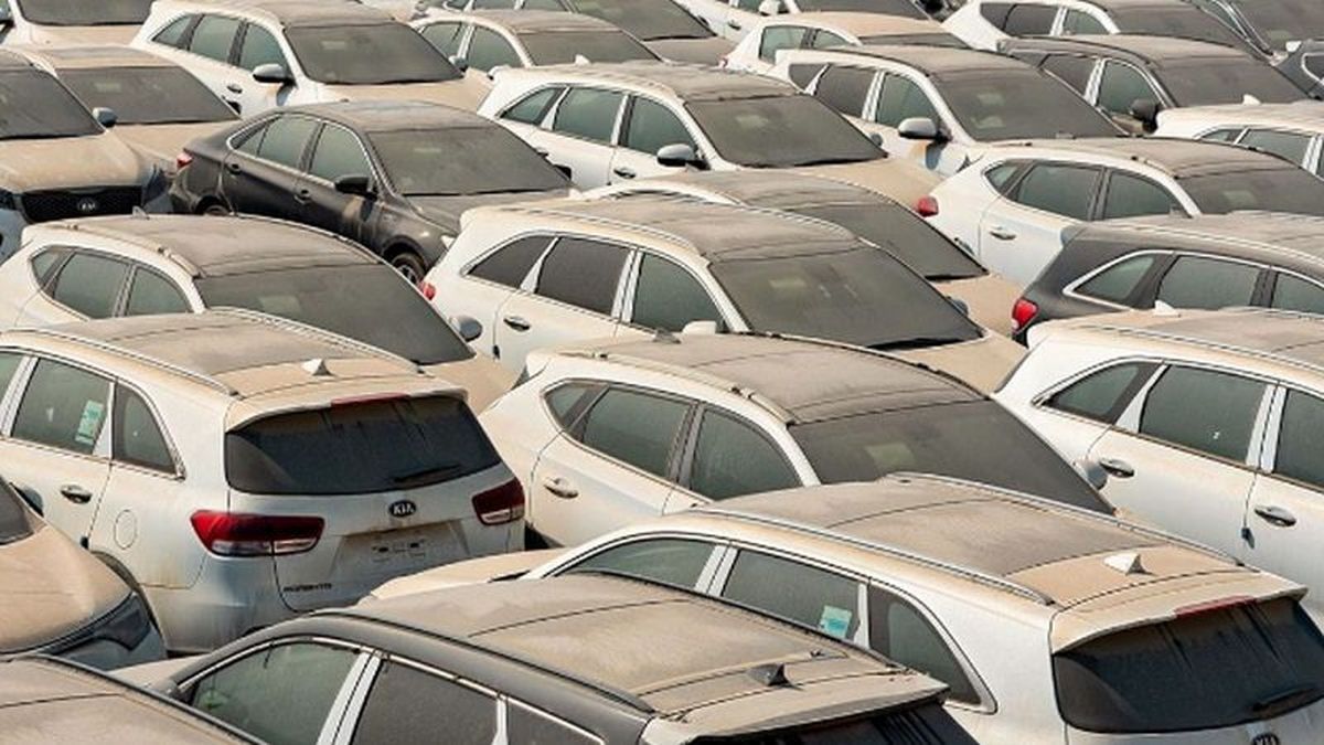دپوی 50 هزار خودروی خارجی در گمرک بم دپوی ۵۰ هزار خودروی خارجی در گمرک بم