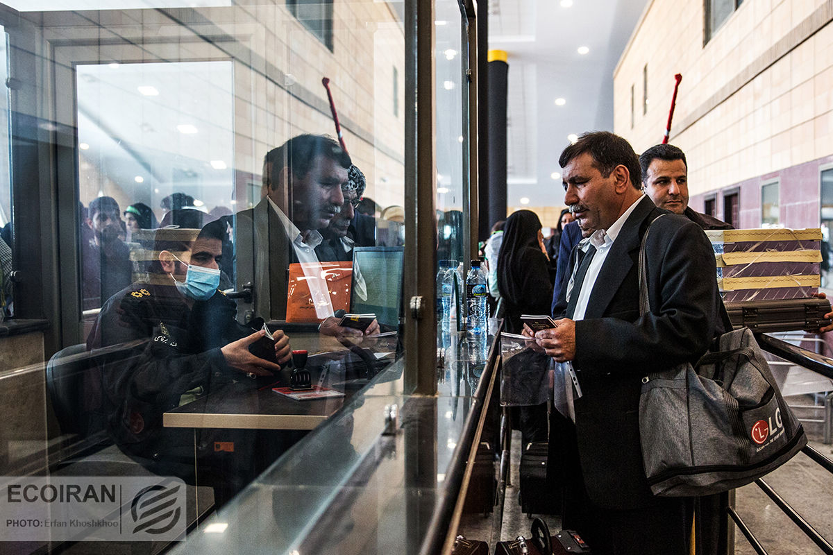 زائرین علاوه بر ارز اربعین ، ارز مسافری نیز دریافت می‌کنند