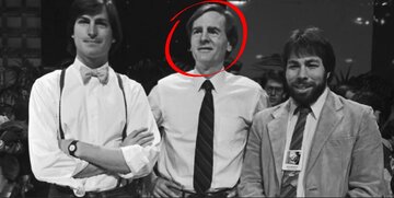 فردی که ۱۰% سهام اپل را ۸۰۰ دلار فروخت، و ۴۰۰ میلیارد دلار ضرر کرد! فردی که ۱۰% سهام اپل را ۸۰۰ دلار فروخت، و ۴۰۰ میلیارد دلار ضرر کرد!