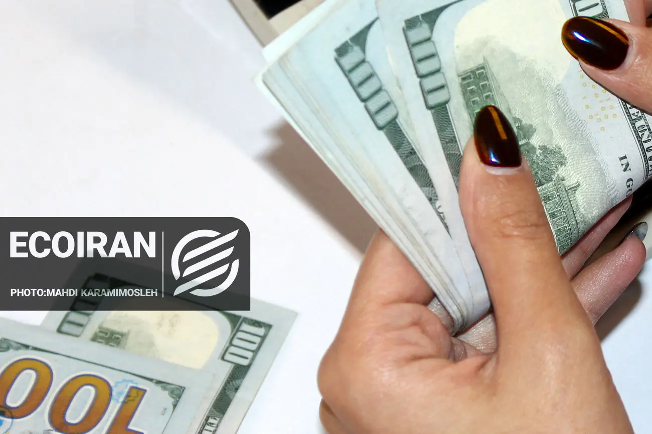 قیمت دلار امروز پنجشنبه ۲۷ آذر/ دلار سقف جدید زد + جدول