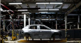 خودروسازان بدون مجوز حق افزایش قیمت ندارند