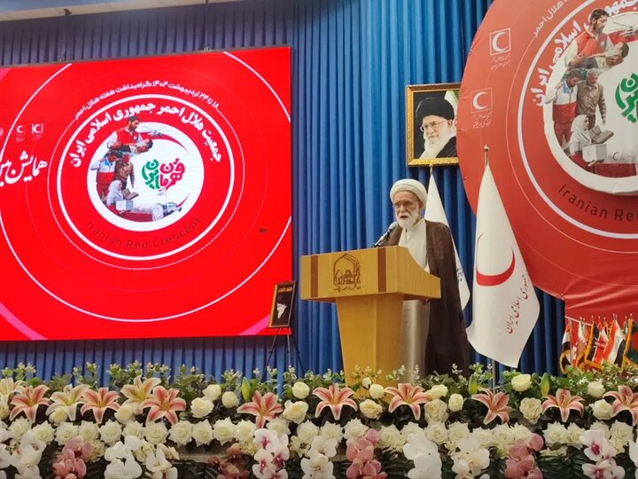 اجتماع عظیم نیمه شعبان، مصداقی از فریاد ایستادگی در برابر ظلم است اجتماع عظیم نیمه شعبان، مصداقی از فریاد ایستادگی در برابر ظلم است