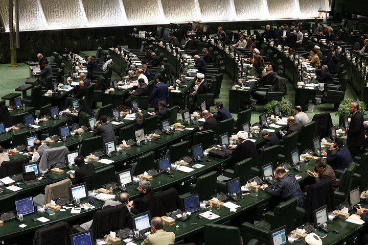 سازوکار مجلس برای پوشش بیمهای دستیاران علوم پزشکی سازوکار مجلس برای پوشش بیمهای دستیاران علوم پزشکی