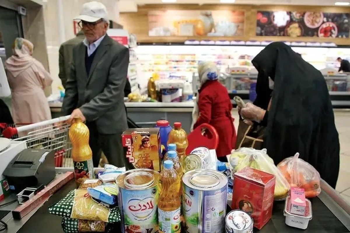 وضعیت کالاهای اساسی در گمرک تشریح شد / نگرنی بابت کمبود کالا وجود دارد؟ وضعیت کالاهای اساسی در گمرک تشریح شد / نگرنی بابت کمبود کالا وجود دارد؟