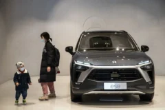 چرا خودروها برقی شدند اما مشتری‌ها بعد ۱۷ سال نه؟