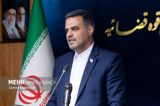کاظمی: خسارت بیماران پروانهای از محل اموال توقیفشده آمریکا پرداخت شد کاظمی: خسارت بیماران پروانهای از محل اموال توقیفشده آمریکا پرداخت شد